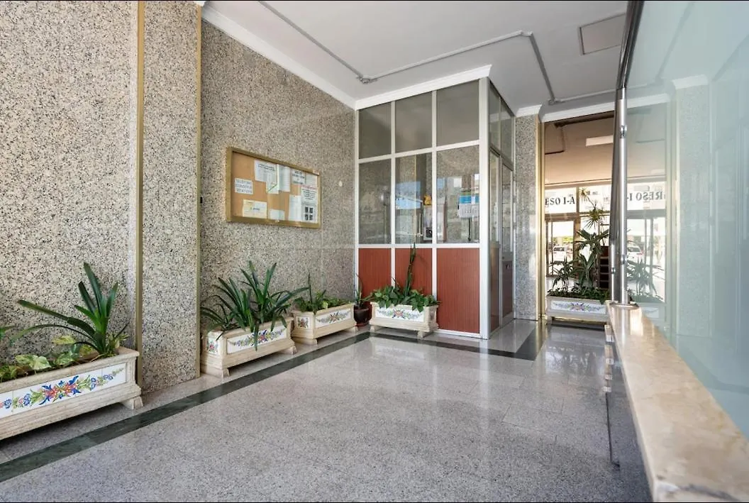 The Black&White Apartment Torremolinos İspanya